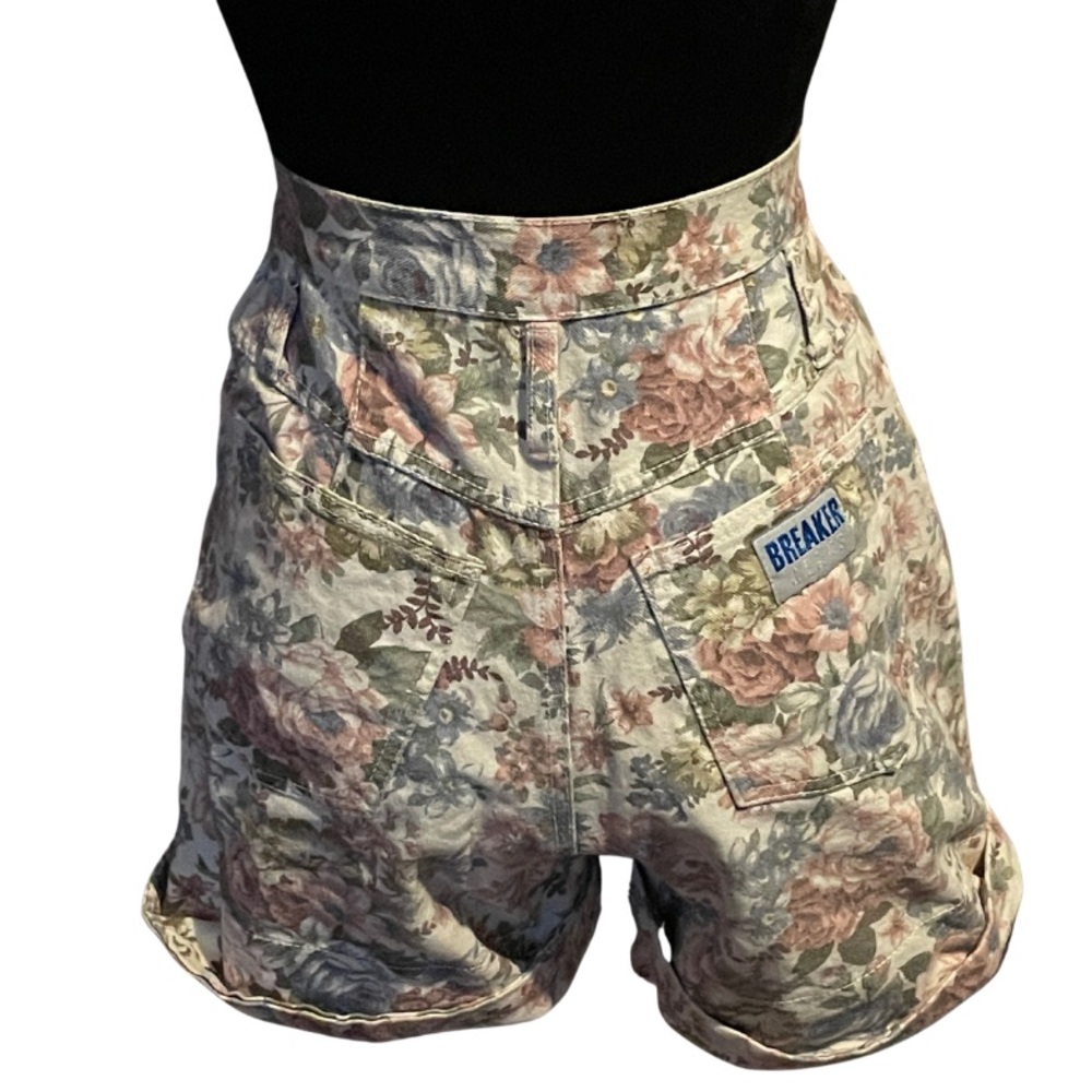Vintage 90s Floral Shorts - Picture 3 of 4